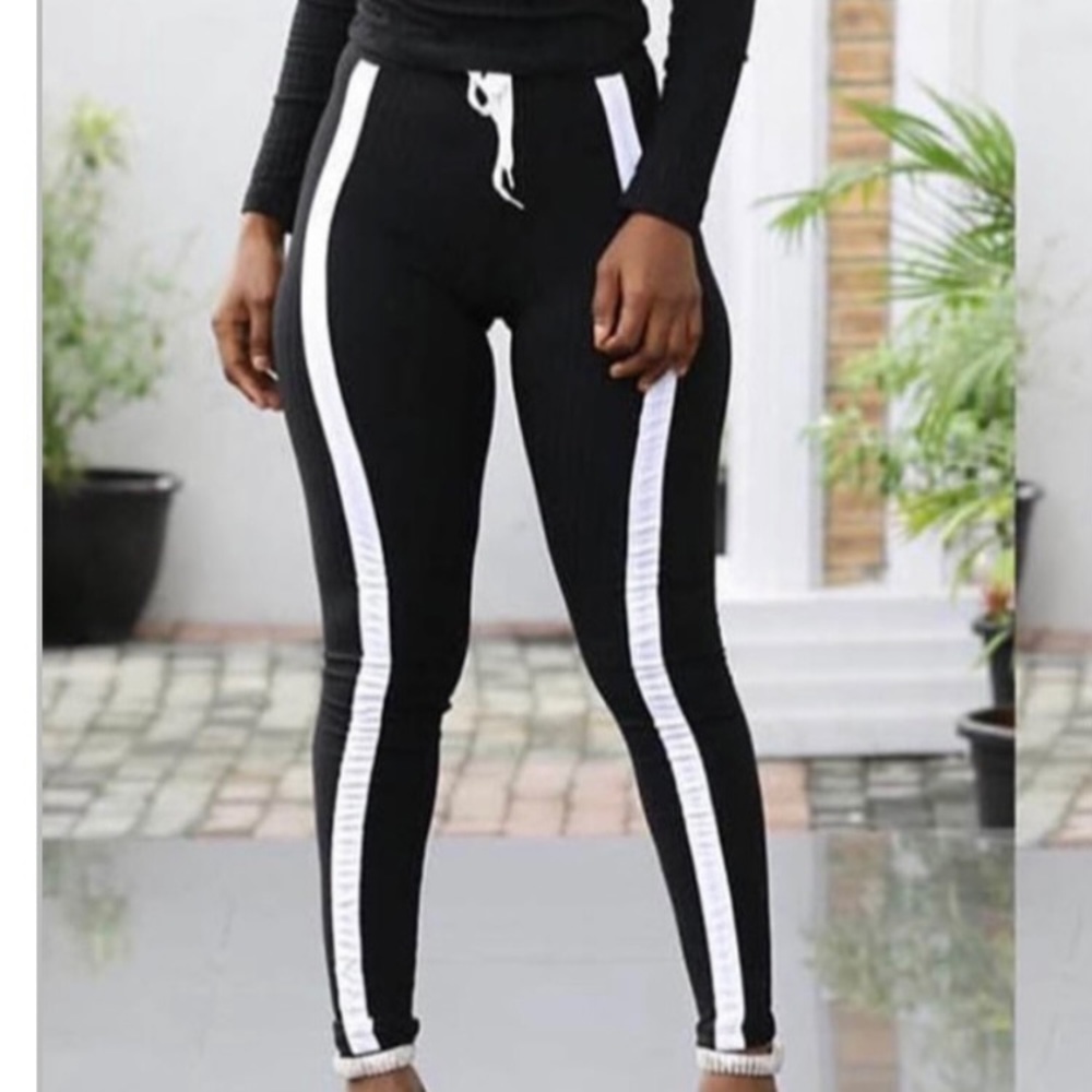 Tracksuit - Picture 2 of 3